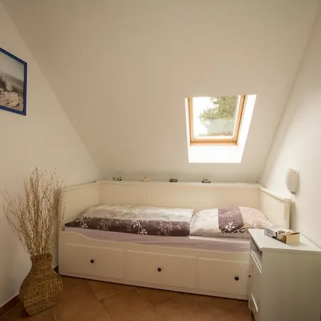 Kenz-kuestrow Apartament