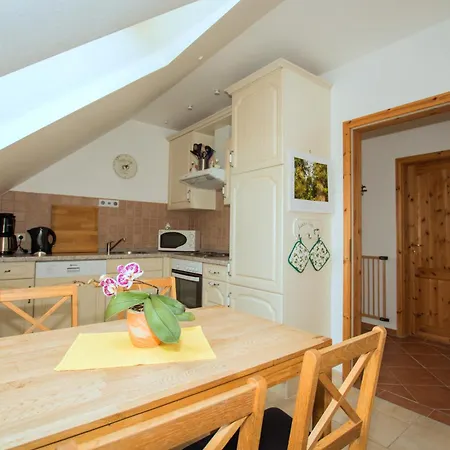 Kenz-kuestrow Apartament *